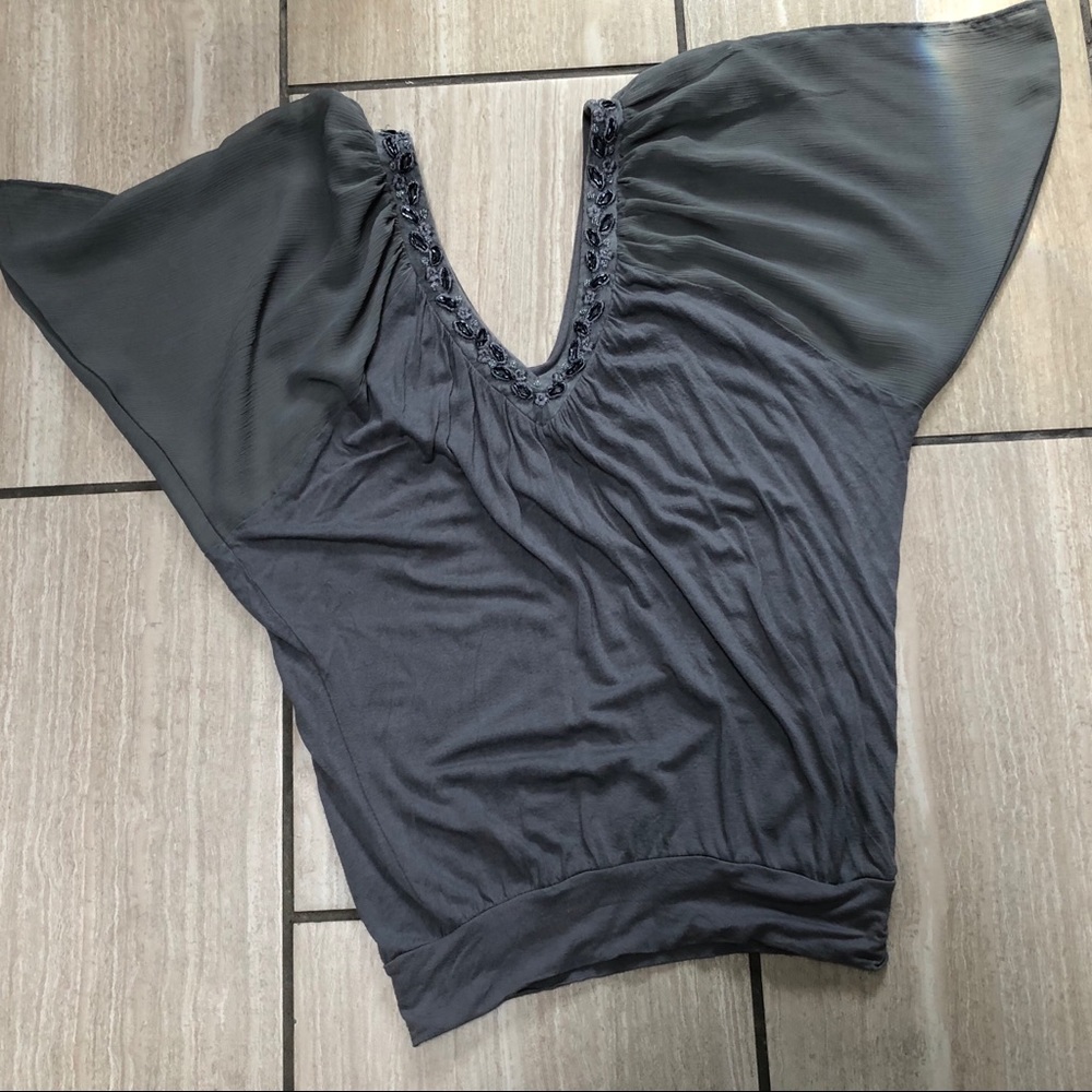 Candies jeweled v neck top - Picture 3 of 4